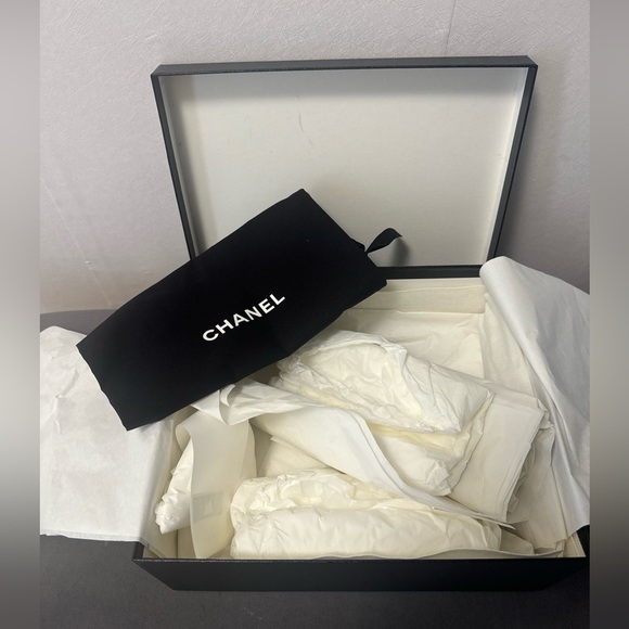 Authentic Chanel Empty Shoe Box W Dust Bag/tissue . 12”x10.25”x4.75” - Picture 5 of 8